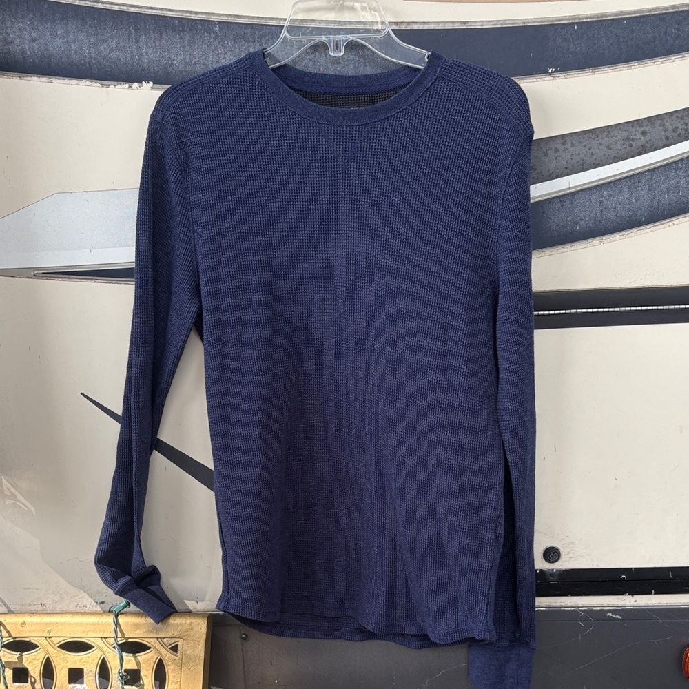 Banana Republic Navy Long Sleeve Tee - Picture 2 of 4